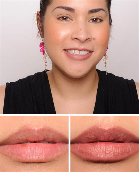 charlotte tilbury very victoria lipstick.